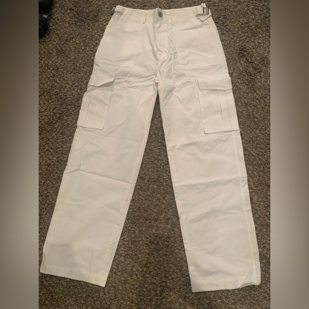 White high waisted cargo pants